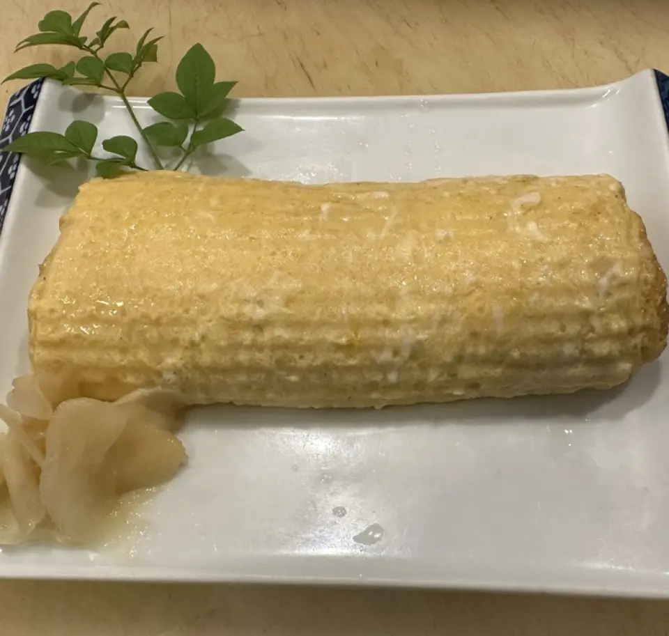 Our "dashimaki" is carefully prepared, so it takes time to serve. We would appreciate it if you could place your order as early as possible. Please note that we may refuse your order if we are busy.