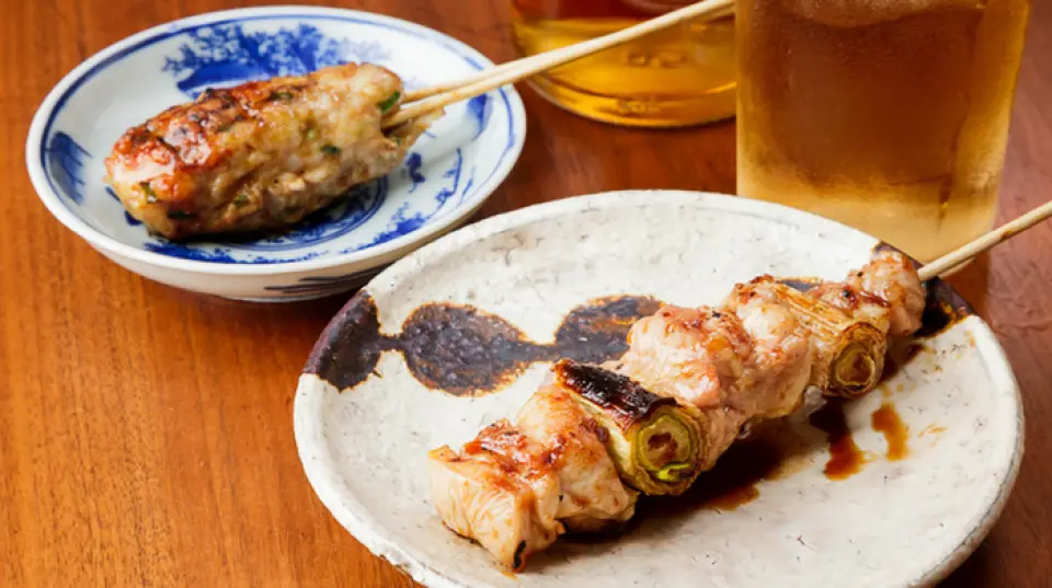 The main ingredient is high-quality chicken ground that morning, selected on the day, regardless of brand. In addition to popular yakitori such as "neck meat", "thigh", and "tsukune", we also offer a variety of chicken dishes that make the most of the freshness of the chicken, such as "liver sashimi" and "thigh tataki". Our recommendation is the "fried chicken wings" served with a sweet soy sauce-based sauce. As they serve a whole chicken, it is not only delicious but also has a satisfying volume ◎ Enjoy this masterpiece that brings out the maximum flavor of chicken ground that morning to your heart's content!