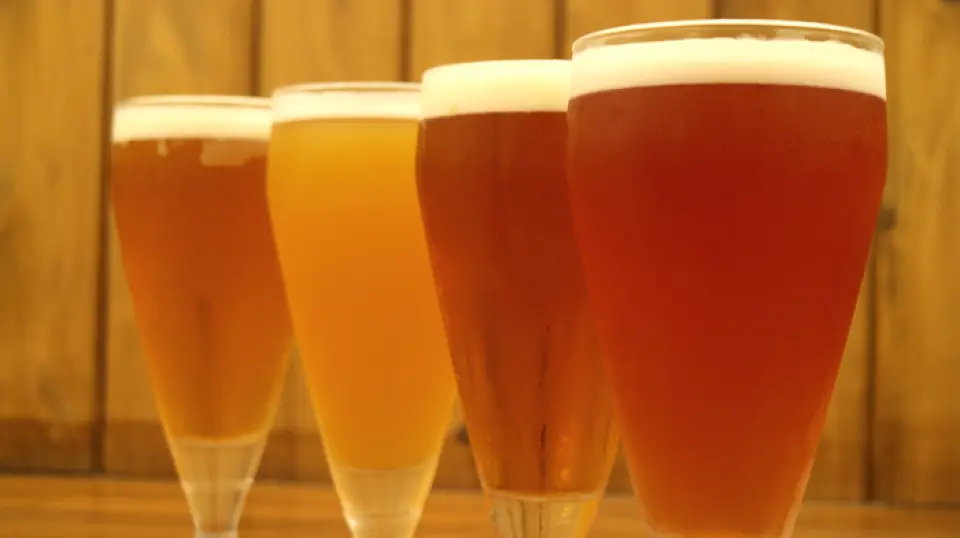 廚師每月從10種啤酒中精心挑選4種！您可以品嚐國內和國外的啤酒。以與平常不同的心情來興奮吧◎