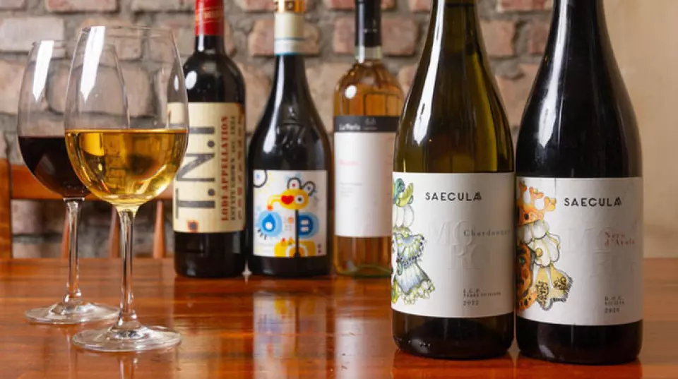 We always have three types of red wine and three types of white wine in stock. The lineup changes every month, so you can discover new brands every time you visit ◎ You can order wine by the glass or by the bottle ♪ We mainly offer wines that are easy to drink even for beginners, so if you are unsure, please feel free to ask our staff. We will suggest the perfect glass to go with your dish, so please enjoy the marriage with our discerning Italian cuisine to your heart's content ♪