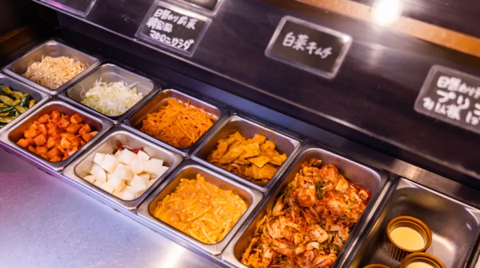 We only offer all-you-can-eat! We have prepared dishes of such high quality that you would never think they were all-you-can-eat. Enjoy our abundant menu, so much so that you would not be able to eat it all in one sitting! You will be excited to choose your food from the buffet space♪ We also have courses where you can eat all you want of samgyeopsal and Korean food. In addition to all-you-can-eat, we also have courses where you can enjoy a choice of main dishes such as jjigae hotpot and cheese dak galbi!