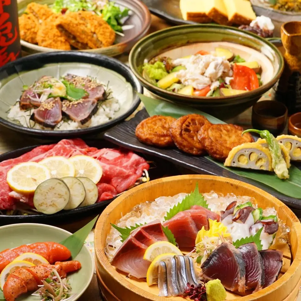 九州料理因食材本身的鲜味与调味而具有强烈的味觉冲击力，因此与味道浓郁的九州烧酒非常相配！多样化的阵容很吸引人，所以请务必全部尝试一下。我推荐“红兔”。因其适中的辣度和浓郁的土豆香气而广受欢迎！这是一个很难找到的稀有品牌，但我们始终可以在我们的商店提供它。