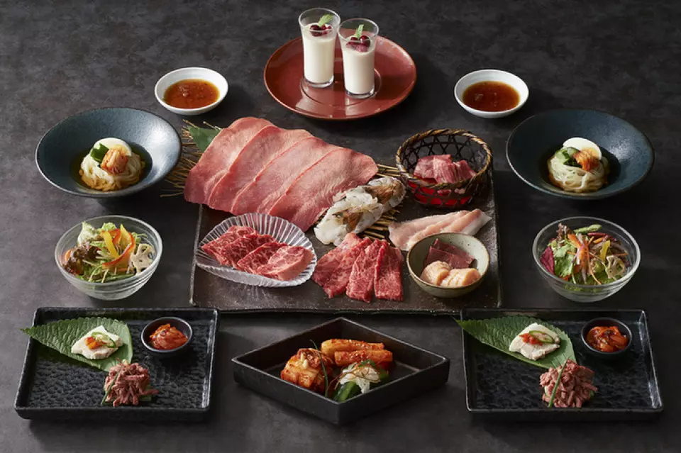Located on the 6th floor of Kyoto Yodobashi Building! Conveniently located near the station. We also offer a course menu, so please choose the one that best suits your occasion. We look forward to welcoming you with your friends and family!