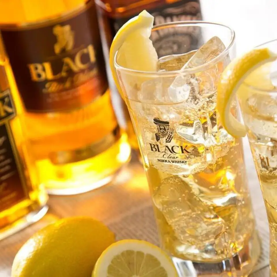 เรามี HAPPYHOUR สุดคุ้มทุกวันจนถึง 19.00 น. ♪ เรามีเมนูเครื่องดื่มที่หลากหลาย นอกจากนี้เรายังมีค็อกเทลไม่มีแอลกอฮอล์อีกด้วย ดังนั้นแม้แต่คนที่ไม่ชอบเครื่องดื่มแอลกอฮอล์ก็สามารถเพลิดเพลินได้♪ โปรดแวะมาเมื่อคุณมีปาร์ตี้ดื่มหรือมีเวลาว่าง!