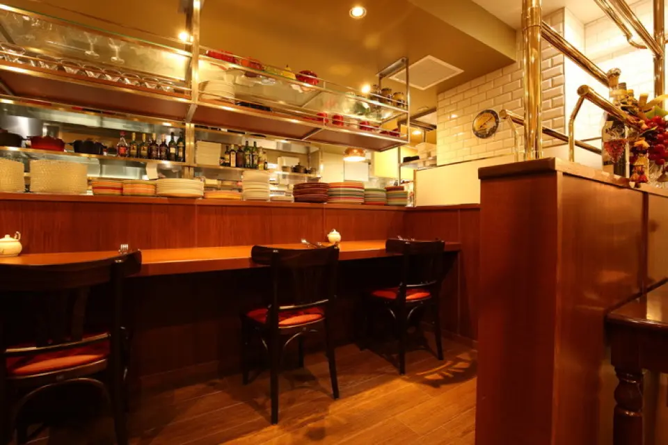Futatsuboshi is famous for being a casual restaurant that you can drop in to for anniversaries and special occasions. The counter seats have a great atmosphere and the kitchen is right in front of you, so you can enjoy the atmosphere. The casual atmosphere makes it an appealing place to drop in.