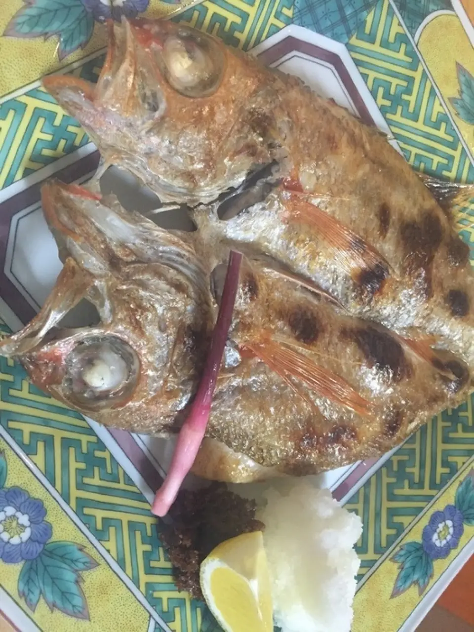 Nodoguro is a fish that gets fatter as it grows! That's why at Okuya we serve fillets of large, grown Nodoguro! Please try it!