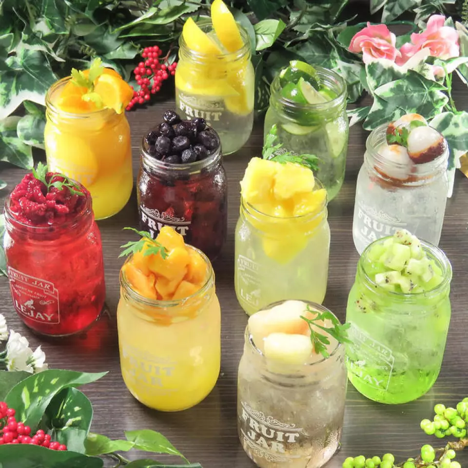 Những miếng trái cây cắt miếng là sự lựa chọn hoàn hảo cho Instagram♪ Nó không chỉ trông đẹp mắt mà còn là một loại trái cây có vị chua thơm ngon chứa đầy những loại trái cây dai mà bạn sẽ không tìm thấy ở bất kỳ nơi nào khác!