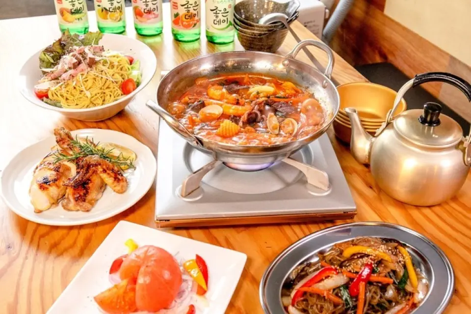 可以享受歌坂韓國料理的宴會套餐！從養雞雞到nakkobse！品嚐美味的韓國料理乾杯♪您也可以選擇中餐。