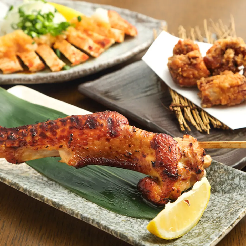 The dishes made with the local luxury ingredient "Shamrock" are a must-try! Please try the delicious flavor concentrated in the soft meat♪ There are also many other dishes unique to Aomori, such as "Extremely Sweet Corn Dake Kimo Tempura" and "Hirosaki Soul Food! Igamenchi Set Meal"! The charm of Tsugaru Sake Place Watami is that it can be enjoyed by all kinds of customers, whether they are locals who want to enjoy familiar dishes or those who have come to Hirosaki by chance.