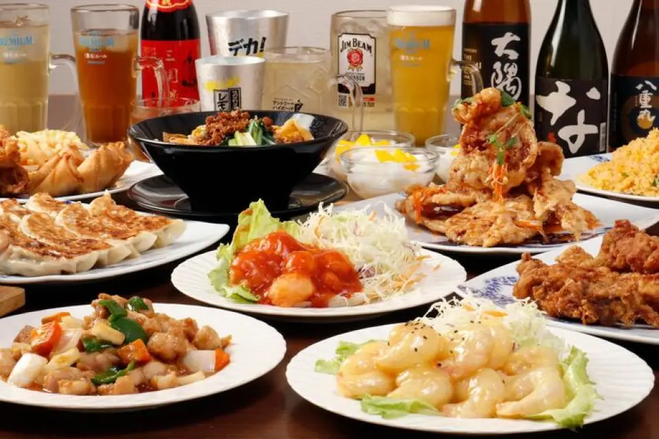 We are proud of our extensive drink menu, and offer a wide variety of alcoholic drinks, with a focus on Shaoxing wine. We also have the fresh taste of turtle broth and Shaoxing wine aged for 3 to 10 years. All courses can be added with an all-you-can-drink option, making it perfect for any gathering. We offer our drinks at reasonable prices, so please feel free to give them a try.