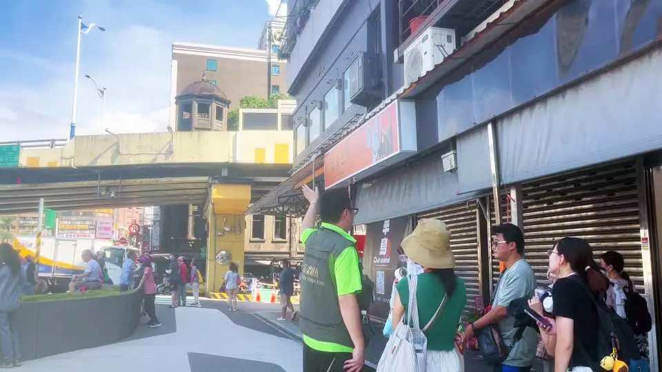 旭川河是基隆歷史悠久的河流之一，但是河流在哪呢？與崁仔頂魚市又有什麼關聯呢？