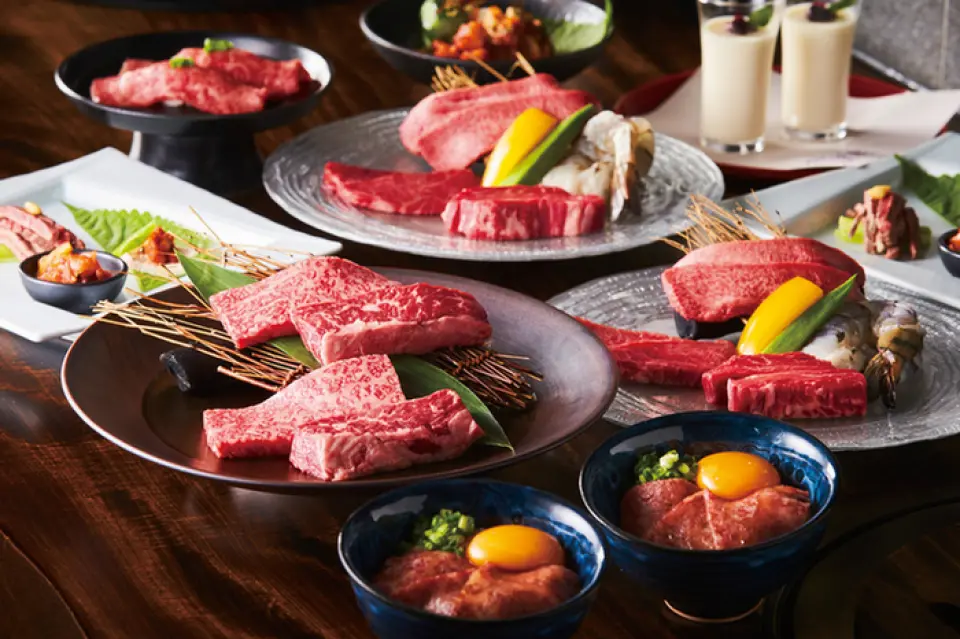 We purchase high-quality meat from all over Japan. We also have a wide variety of food menus. We look forward to welcoming you, your friends and family!