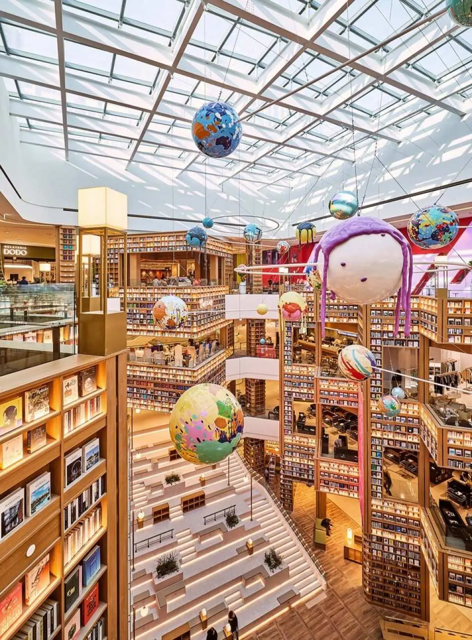 Starfield library in Suwon (newly opened)