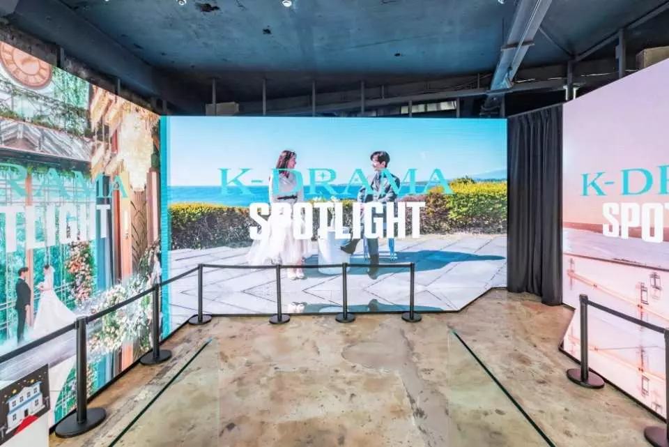 K-Drama Spotlight: Step into the world of your favorite K-dramas with immersive VR experiences and real-life filming locations, allowing you to feel like the main character as you explore iconic scenes