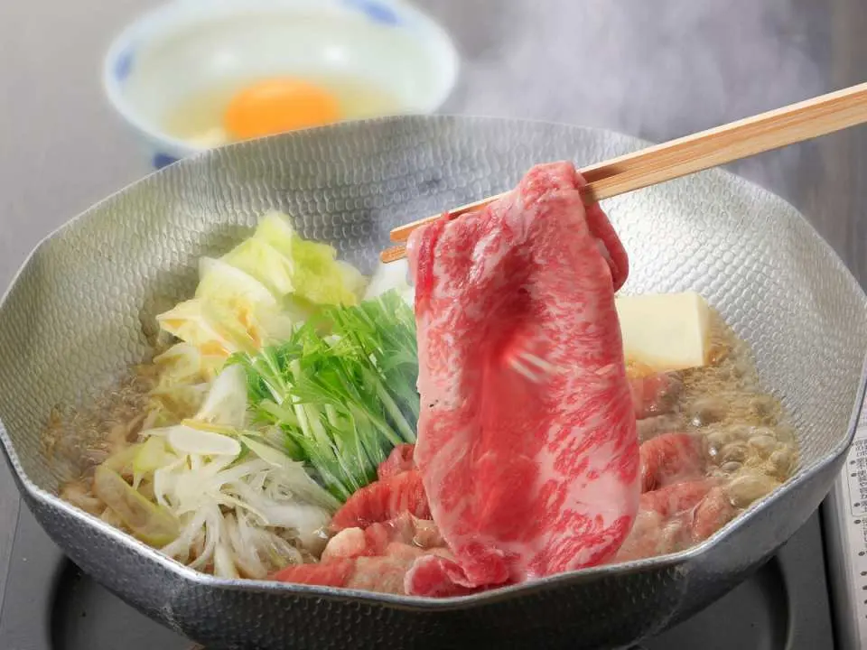 黒毛和牛寿喜烧与蒸煮鳗鱼套餐（图片仅供参考）