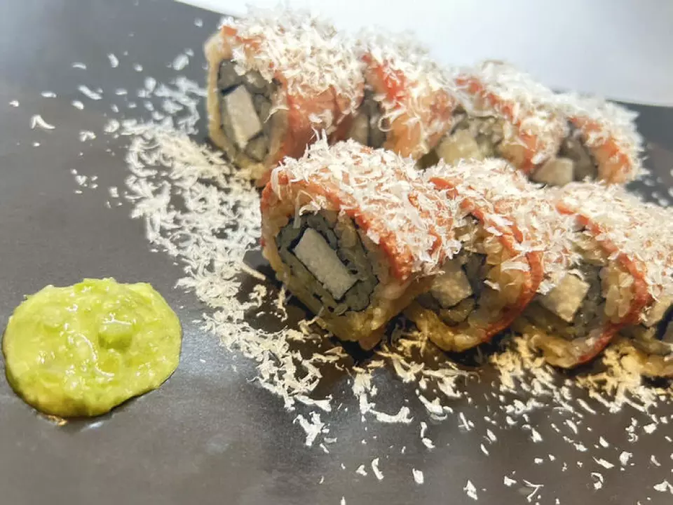 We offer a rich a la carte menu including A5 rank Japanese Black Beef, rolls, sashimi, salads and more.