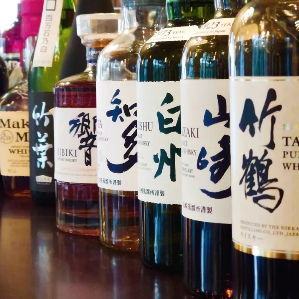 We carry a wide selection of rare Japanese whiskeys, including Taketsuru, Yamazaki, Hakushu, Chita, Hibiki, etc. We also have craft beer, sake, cocktails, etc.