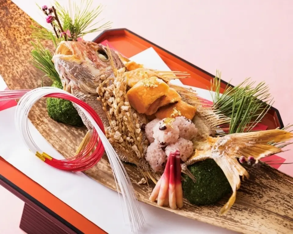 我們誠摯邀請您品嚐美濃吉餐廳的懷石料理，慶祝各種特殊場合，例如慶祝活動和追悼會。我們提供適合各種場合的菜餚，包括兒童節、婚禮、長壽慶典、週年紀念、追悼會和各種宴會。