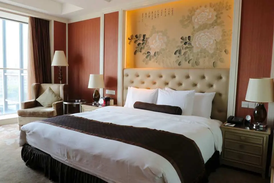 Junior Suite Room