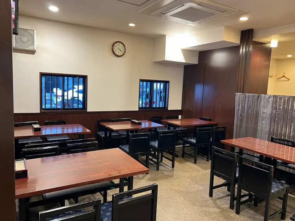 店内用餐环境