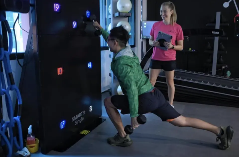 Các buổi tập Brain Fitness riêng tư một kèm một với huấn luyện viên được thiết kế để phù hợp với mục tiêu và nhu cầu cụ thể của bạn.