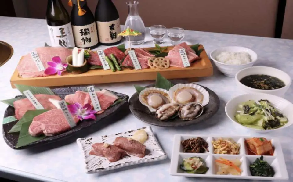 [Reservation only] Special set meal (Includes Shiraoi Tokujyu Beef Chateaubriand & Seafood)