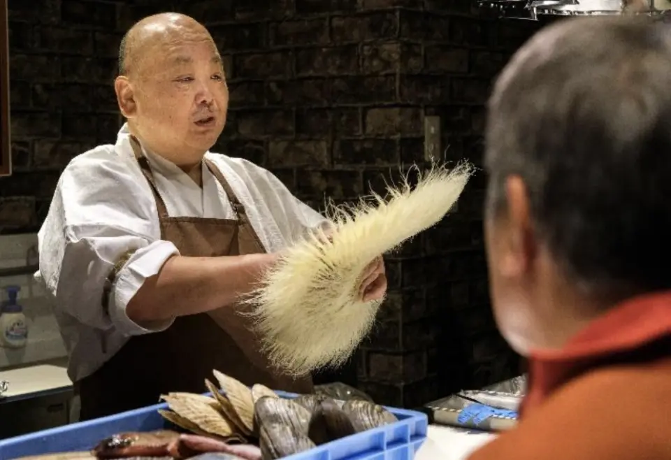 11:05〜11:20 ①オホーツク網走についての職人の薀蓄(魚と野菜の話、網走特有の魚の話)