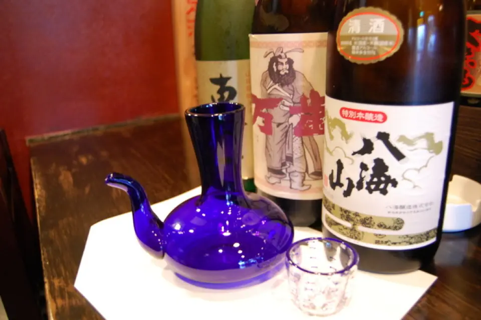 We offer a selection of carefully selected alcoholic beverages, mainly local Saga sake, to go with our specialty fish dishes. The brands change depending on what's in stock, so you can enjoy a different taste every time you visit. ◎ We also have a wide range of drinks on the menu, including beer and shochu!