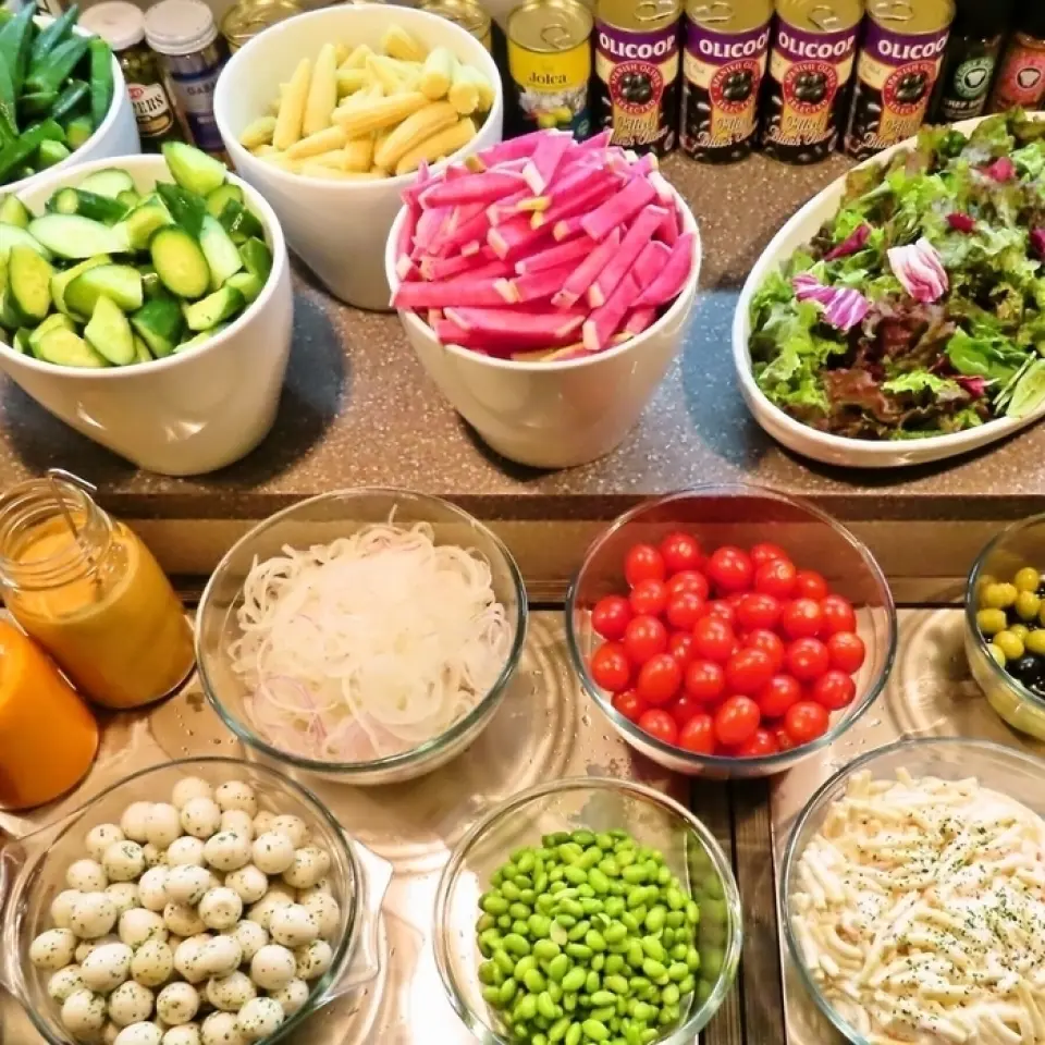 In addition to standard salads, the buffet also offers super spicy sauce made with green chili peppers to change the flavor of meat, popular curries and hash browns, as well as seasonal sorbets and the standard ice cream. In addition to churrasco, we have a variety of other meals available for you to enjoy!