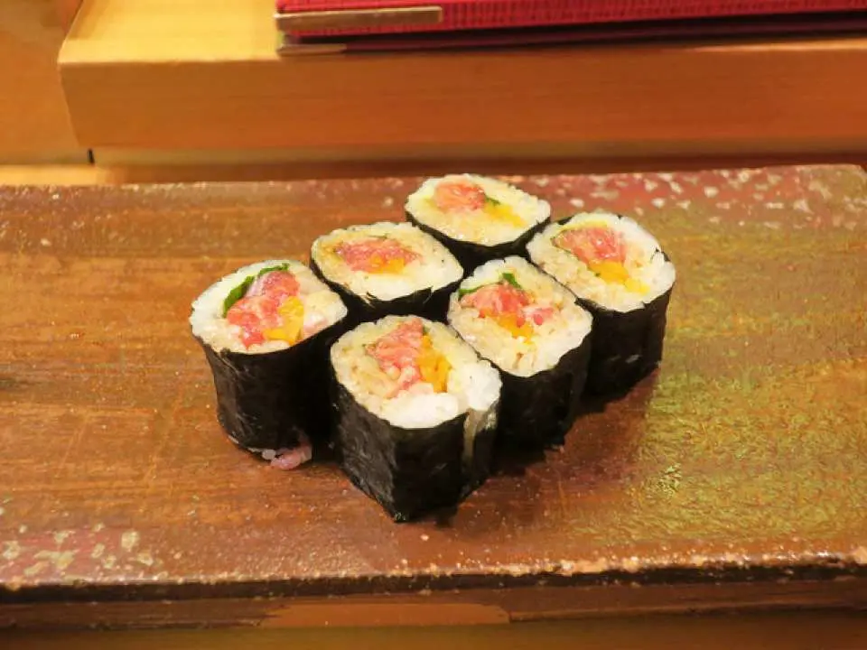 米其林一星伊勢鮨高級壽司