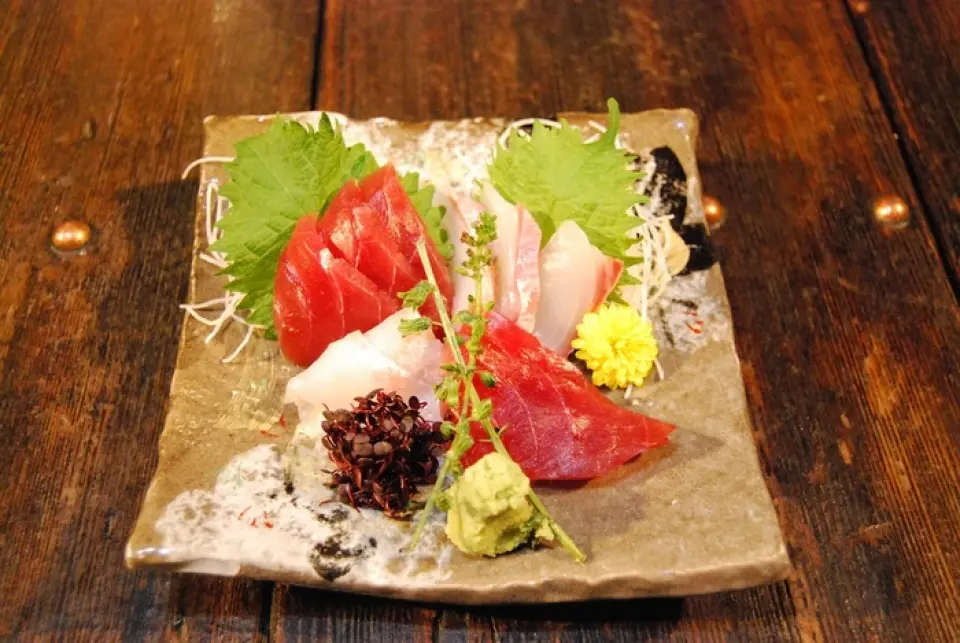 We offer a "Today's Recommended Menu" that changes with each season. You can enjoy dishes made with seasonal flavors, such as sashimi of seasonal fish. One of the attractions of our restaurant is that you can experience something fresh every time you visit.