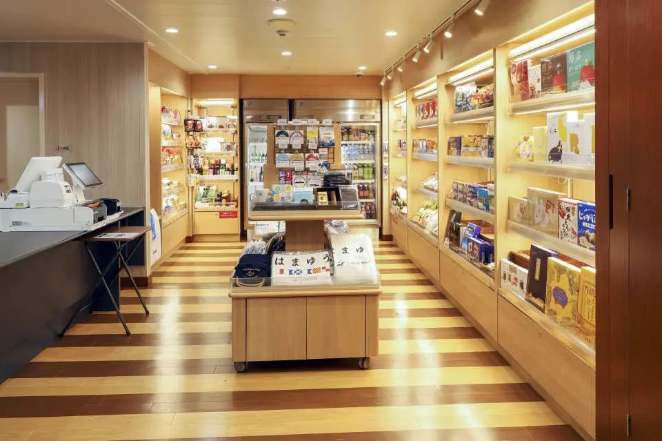 Shops | Whether you're looking for a memento of your trip or a gift for a special someone, you can enjoy shopping on board for a variety of purposes. We have a wide variety of items, including daily necessities, drinks, and snacks you'll need on board, souvenirs from the Kanto and Kyushu regions, and original goods that can only be purchased on the Tokyo Kyushu Ferry. You can also pay by credit card or electronic money at the shops.