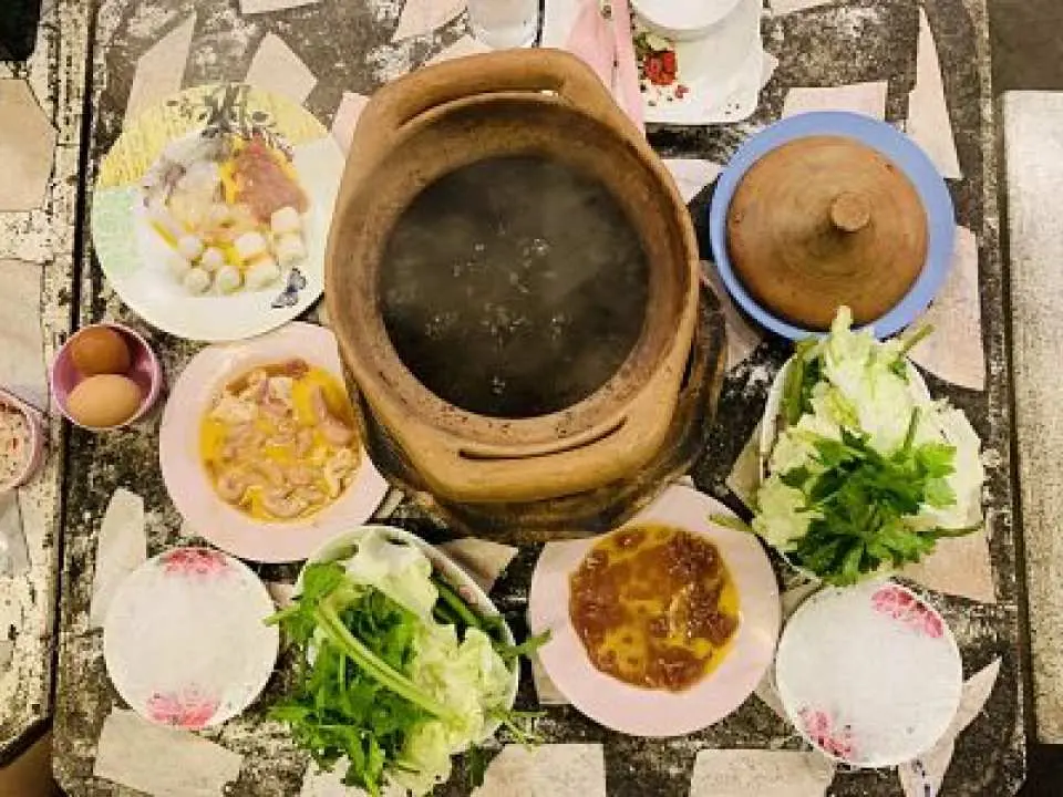อิ่มอร่อยกับ “จิ้มจุ่มสุโขทัย” เป็นมื้อค่ำ