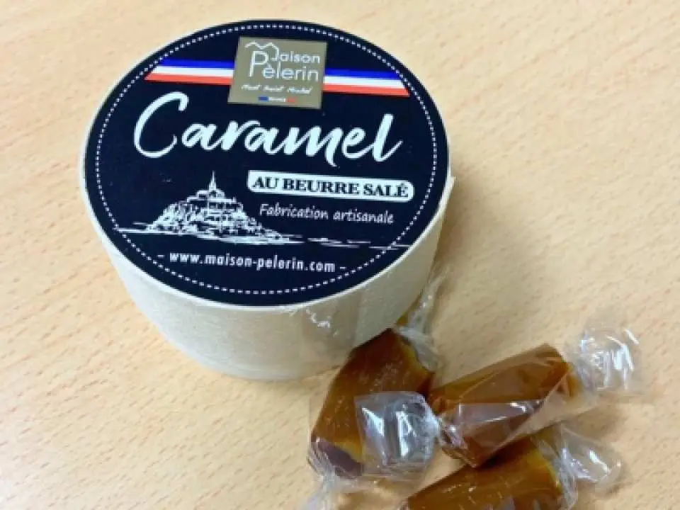 参加者特典：モンサンミッシェルの地元ブランドの塩バターキャラメルをプレゼント！※写真はイメージ、外装や中身は変更となる場合がありますので予めご了承ください。※幼児のお客様にはプレゼントはございません。