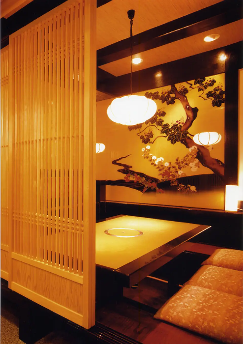 ■Various private and semi-private rooms availableWe have a variety of private rooms available for various occasions. Please enjoy your time in a relaxing and private space.