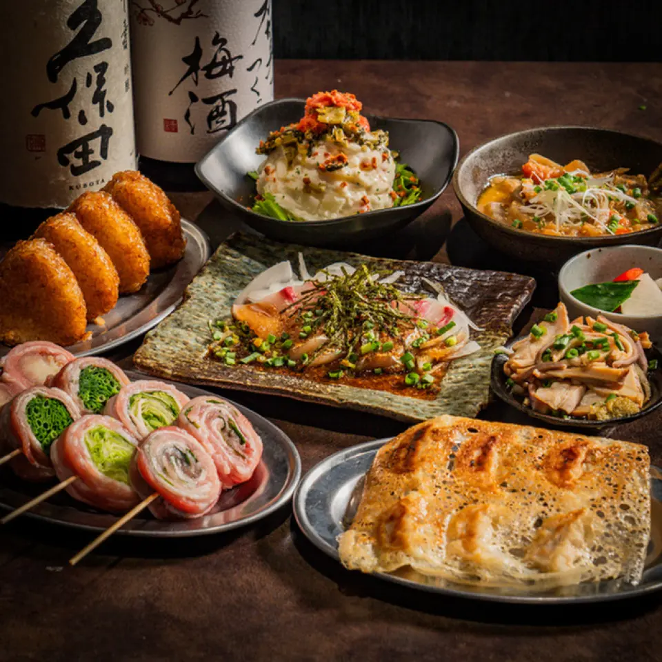 Perfect for business entertainment at Niigata Station, girls' nights, welcome parties, farewell parties, and other banquets. As it has completely private rooms, it is safe even for families. Courses with 2-hour all-you-can-drink included are available from 3,500 yen!