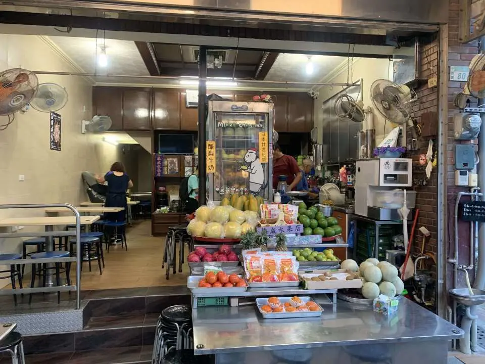 多種多様なグルメがある中西区