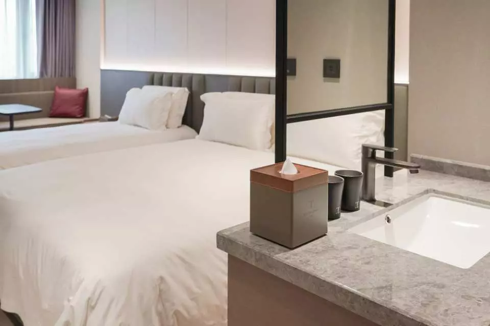 Hilton Triple room