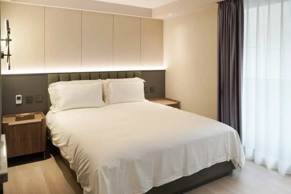 Buffett Double Room