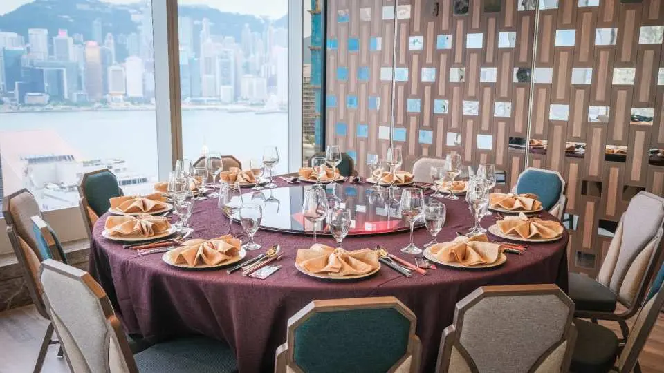 Dining environment