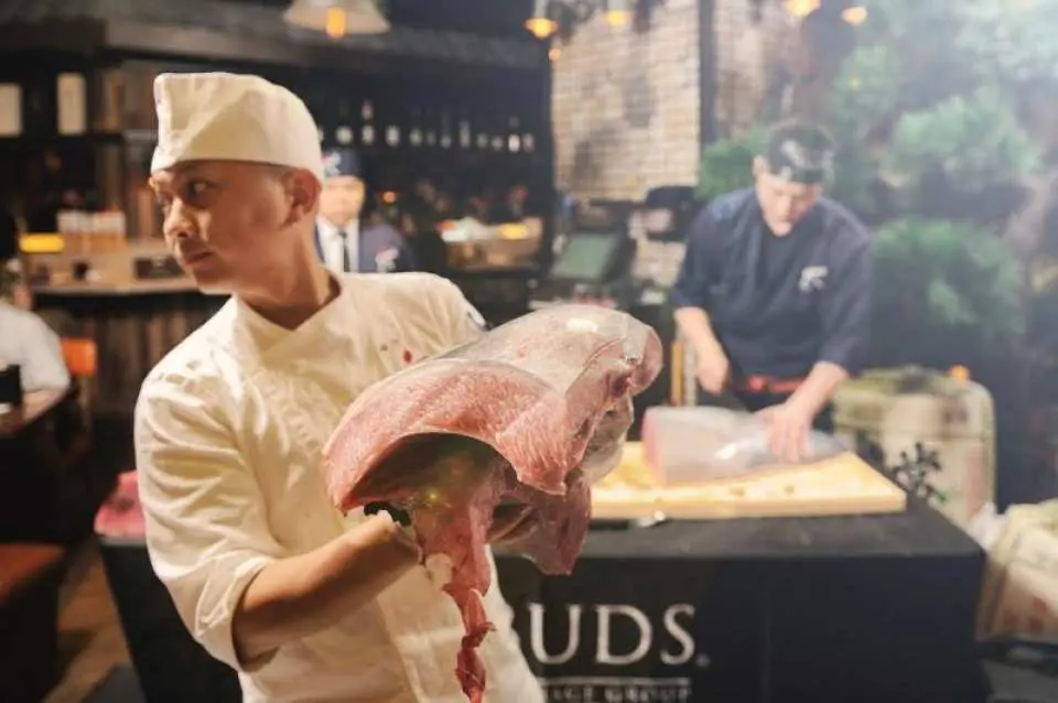 The fish will be butchered on the spot by an experienced Japanese chef on the same day