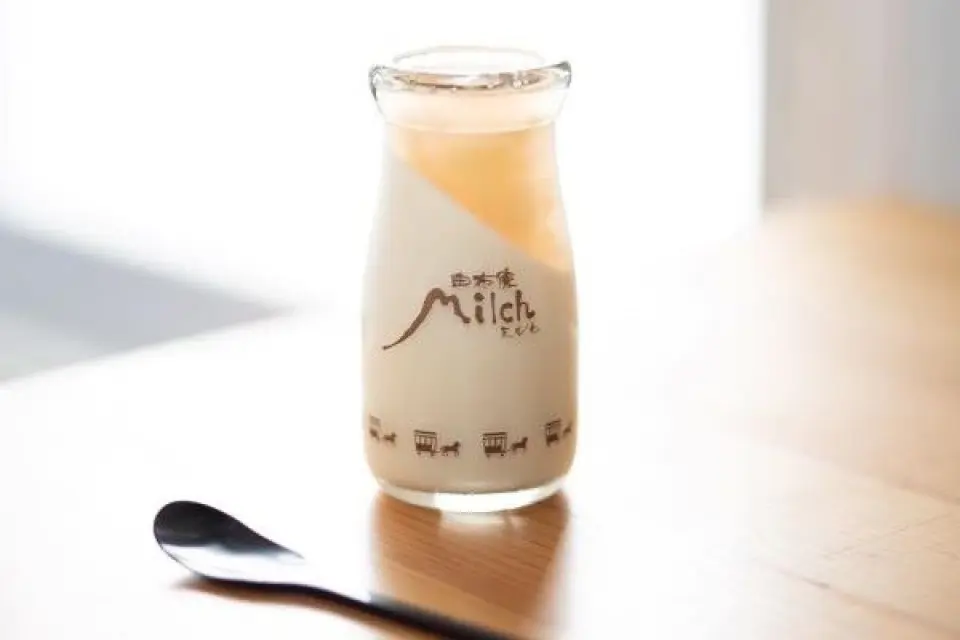 【照●宇佐神宮〉照●湯布院(賞櫻)〉Milch金賞半熟布丁〉照●湯之坪歐洲童話村〉照●金鱗湖〉屋形船晚宴】