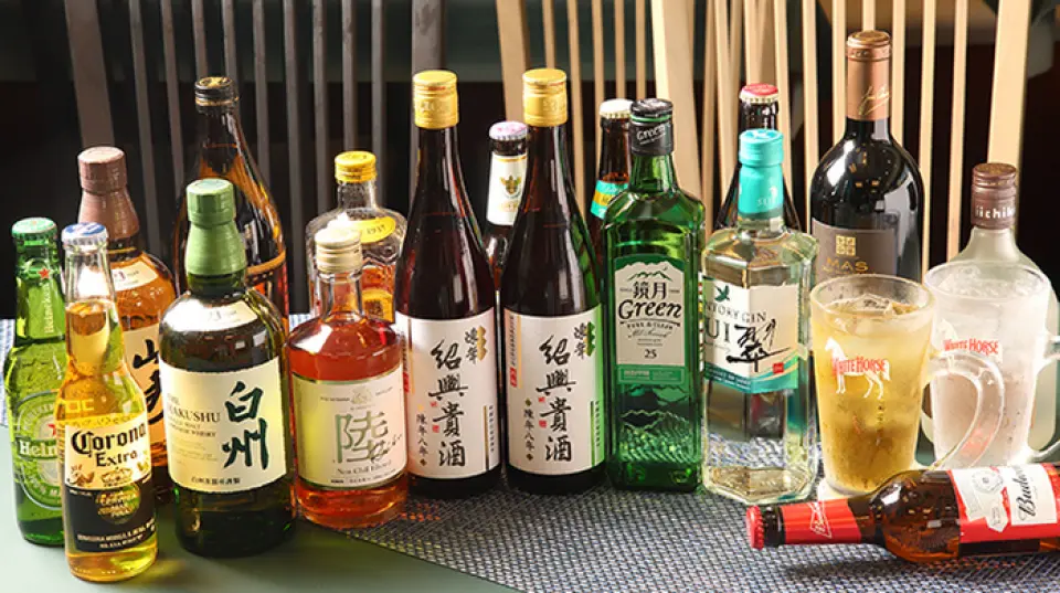 Our restaurant offers a wide variety of international alcoholic beverages, including Thailand's signature beer, Singha Beer, Chinese Shaoxing wine, and Japanese whiskey! Popular brands like Yamazaki and Hakushu are also available in bottles, including highballs. Customers ordering a course can also enjoy all-you-can-drink from 25 types of alcoholic beverages and soft drinks!