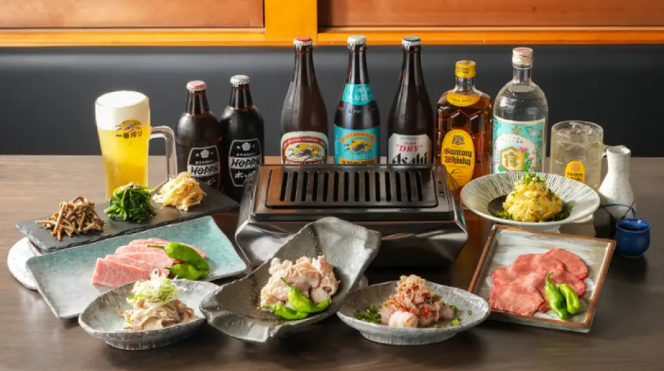 Enjoy our carefully selected high-quality meat along with a wide variety of alcoholic beverages.