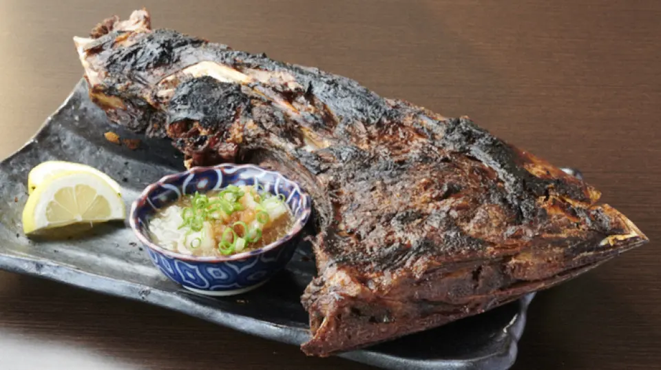 We are proud of our tuna, and we are particular about the freshness of the tuna we purchase! We have a wide variety of menu items available. Please enjoy our unique dishes, such as rare cuts and grilled tuna collar! We also recommend our oden, which is made with sake lees delivered directly from the brewery. In addition to the 10 standard varieties, you can also enjoy seasonal toppings.