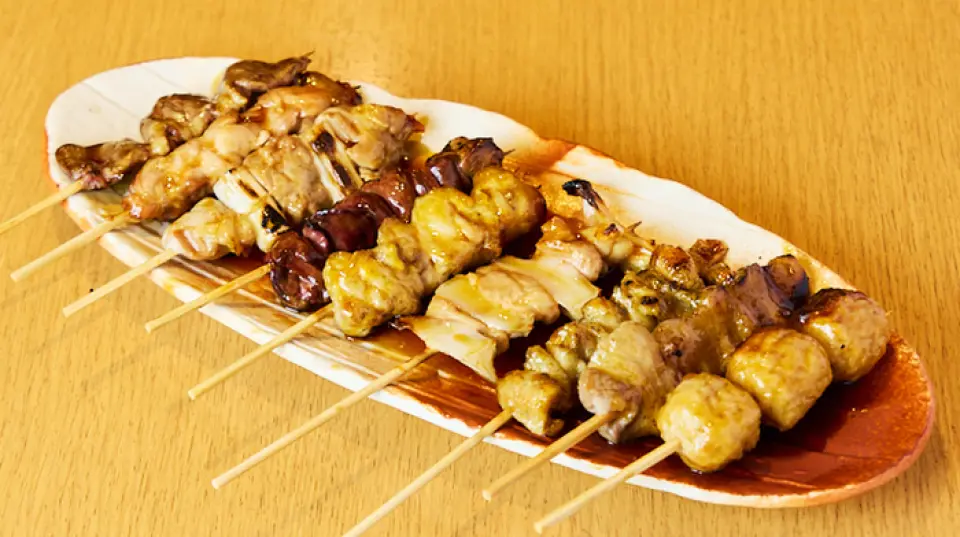 One of our specialties! Our hand-made "Kushiyaki" skewers are crispy on the outside and juicy on the inside. Our recommended menu item is the "Omakase Platter," which allows you to choose between a 5-item or 8-item platter and enjoy the recommended skewers of the day! We also offer a variety of skewers, mainly yakitori, and our homemade sauces and salt further enhance the flavor of the ingredients.