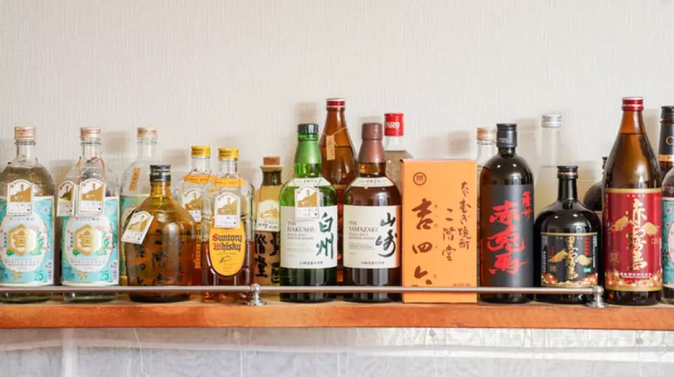 Don't miss out on the great value bottle keeping! You'll want to come back again and again for a drink after work. We have a wide selection of carefully selected drinks, including beer, whiskey, and sours. Enjoy a great time with your favorite drink in hand.