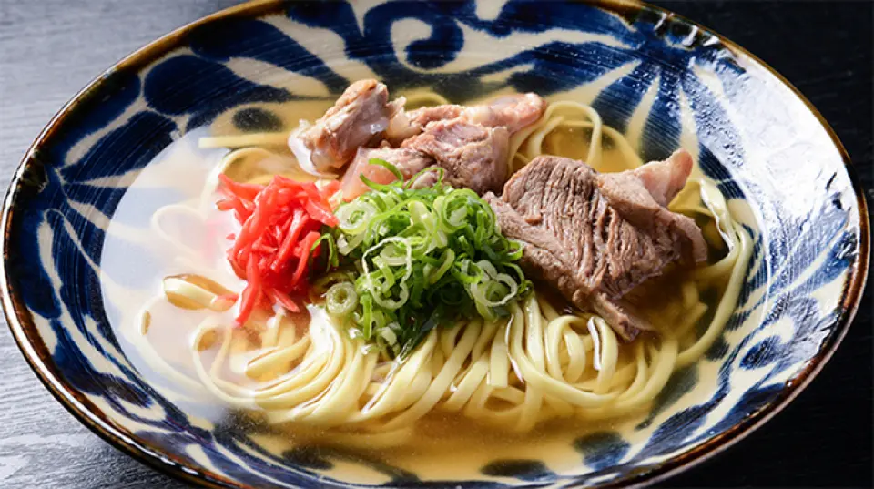 Recommended for those who want to enjoy the authentic taste of Okinawa! The owner's parents are from Okinawa, so the restaurant boasts chewy noodles and pork bone and bonito flavored soup, and the melt-in-your-mouth texture of the pork belly cartilage and soki is also appealing. ◎ In addition, the owner, who loves cooking, also has a secret menu of daily specials that he creates on a whim! Depending on the ingredients, there are dishes that are only available on that day, so you can enjoy the excitement. We will do our best to accommodate customer requests, so please feel free to contact us.