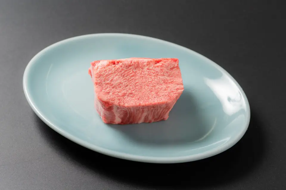 Our new specialty, Tongue Rock! Our staff will grill the thickest tongue in Kochi Prefecture to perfection!