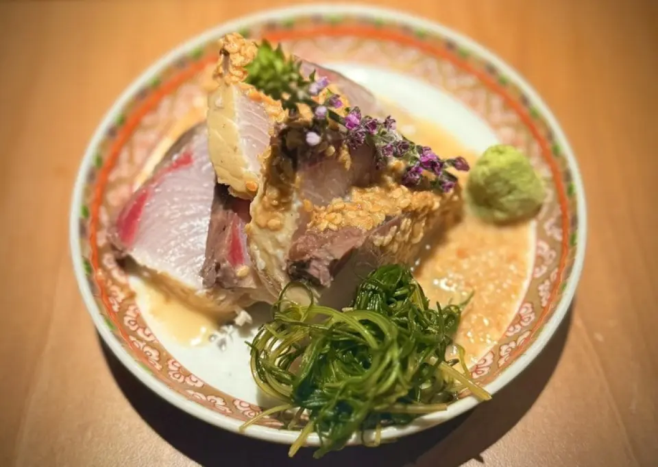 One of the attractions of our restaurant is that you can taste "brown amberjack" bred in Kagoshima Prefecture. We also offer fresh seasonal fish from all over the country. Vegetables and other items are delivered directly from the source. You can enjoy a variety of creative dishes, including sashimi, to your heart's content!